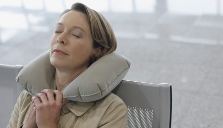 Is there a safety hazard in car cervical pillow 01